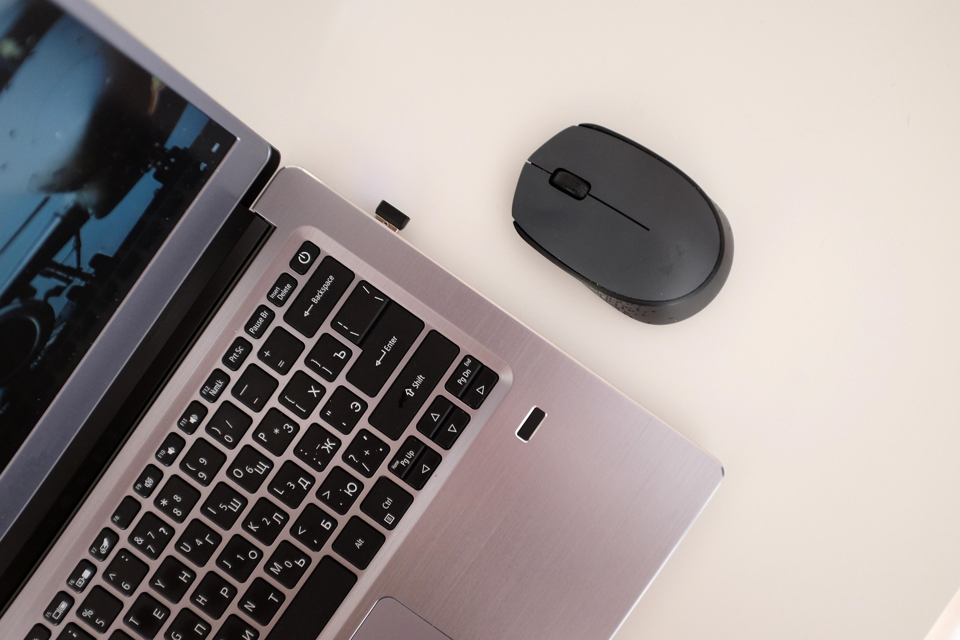 earn money as a virtual assistant